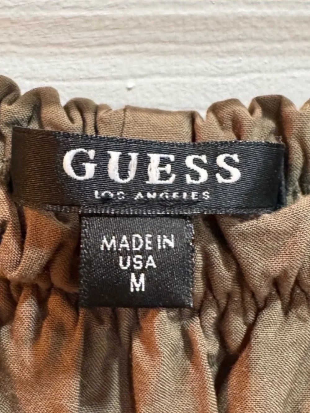 GUESS Off the Shoulder Smocked Ruffled Blouse Brown Medium - Picture 2 of 4
